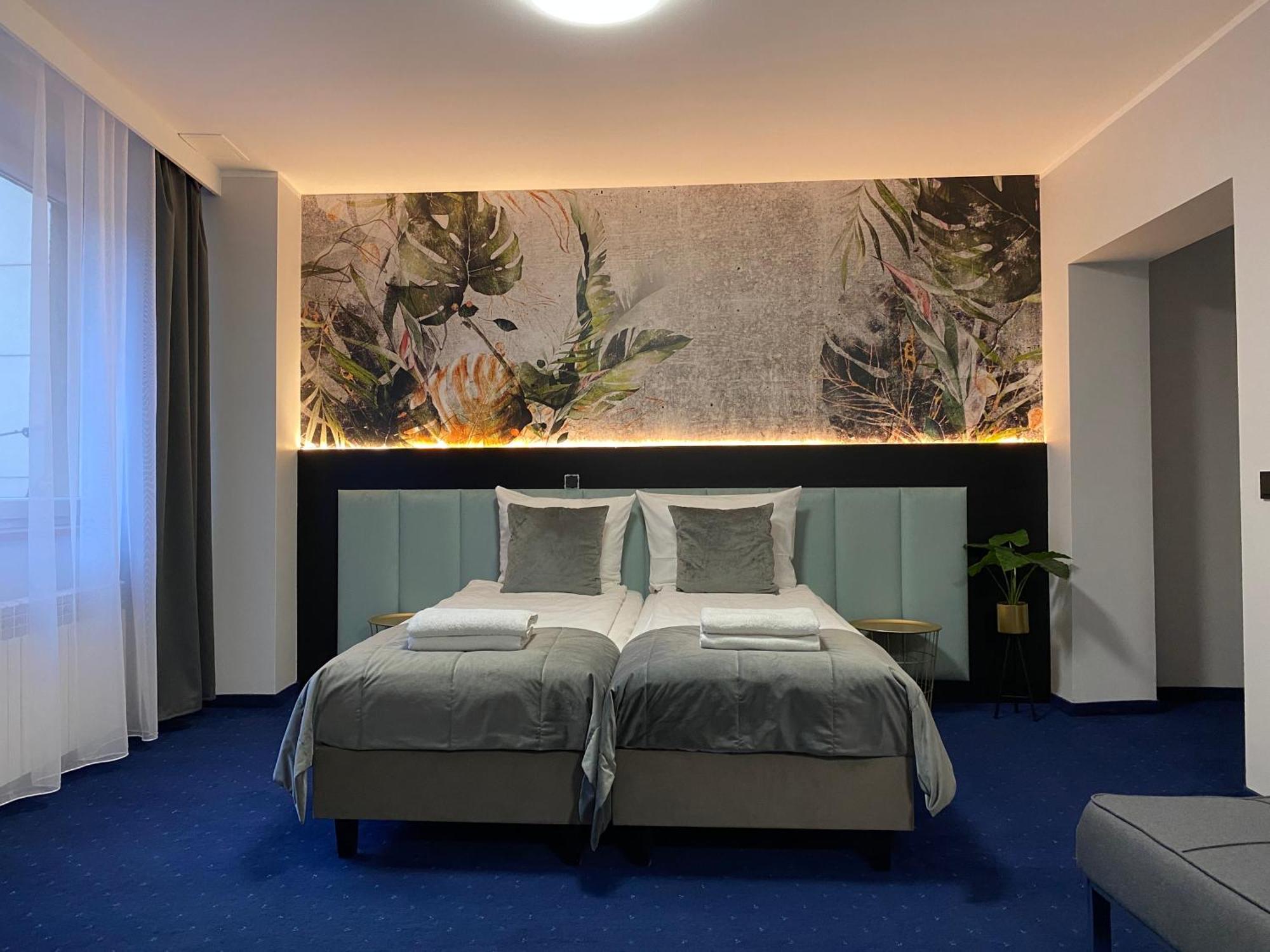 Cube House Aparthotel Краков Экстерьер фото